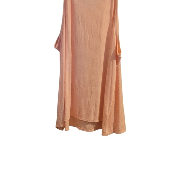 Old Navy Luxe Peach Ribbed Tank Top NWOT Size 4X - Picture 2 of 3